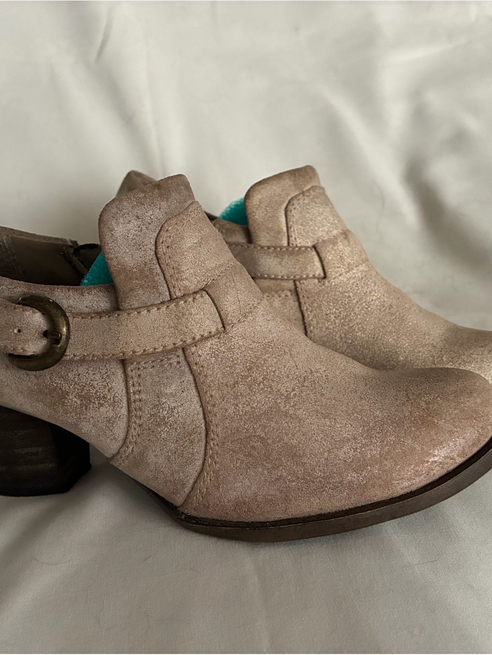 BareTraps Taupe Suede Buckle